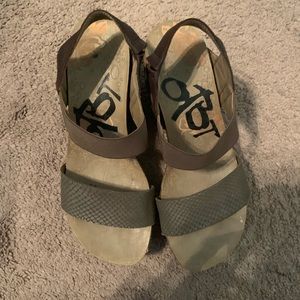OTBT Bushnell Wedge Sandals